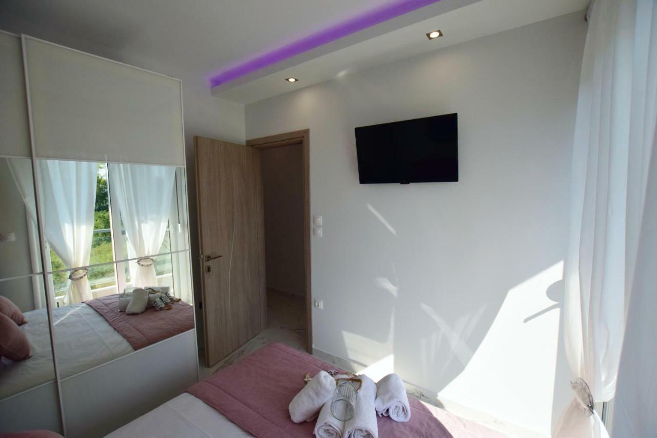 V Luxury Suites Toroni 3 Екстер'єр фото
