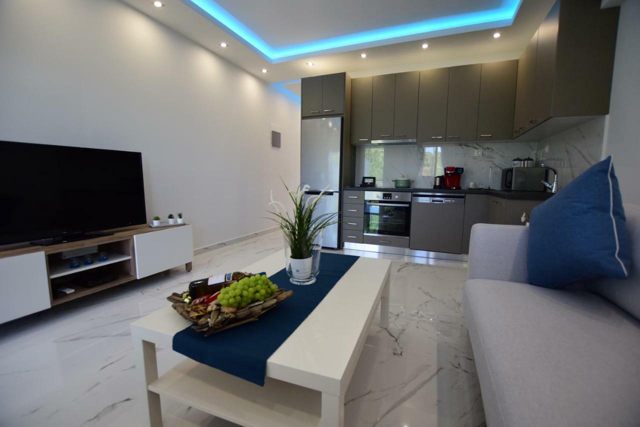 V Luxury Suites Toroni 3 Екстер'єр фото